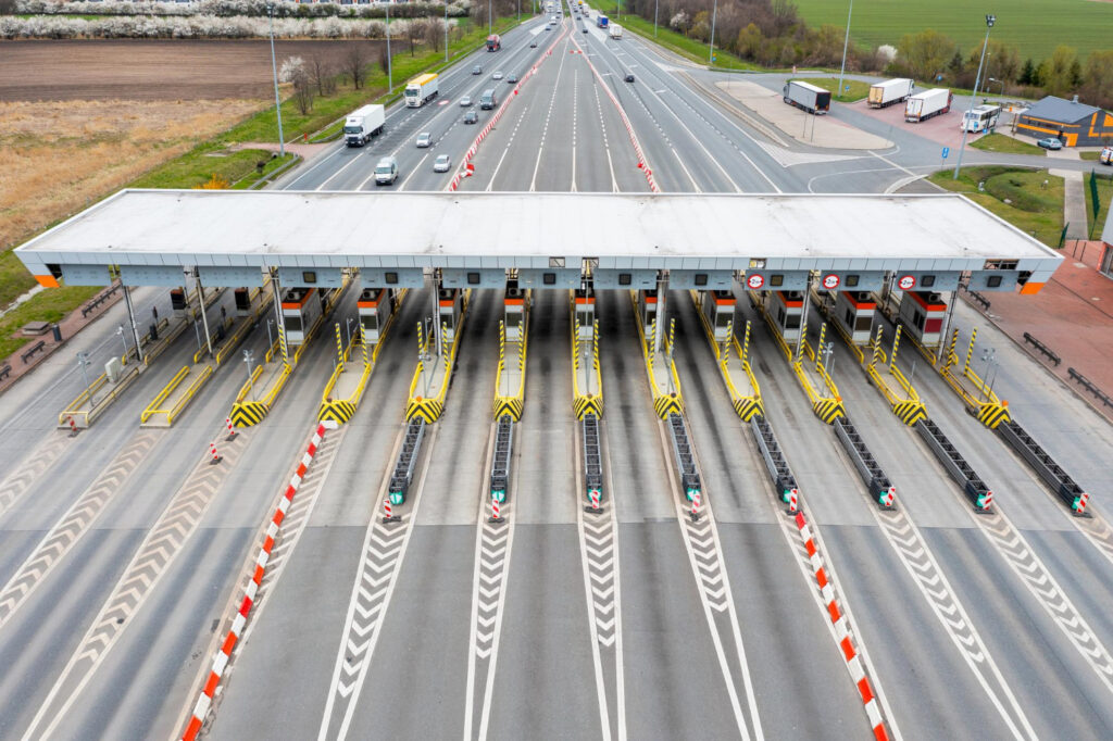 Support Rts A newly launched transportation company – a smooth and well-organized ...
